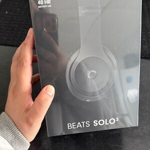 Beats by Dre Solo3 Wireless On-Ear Headphones — Black